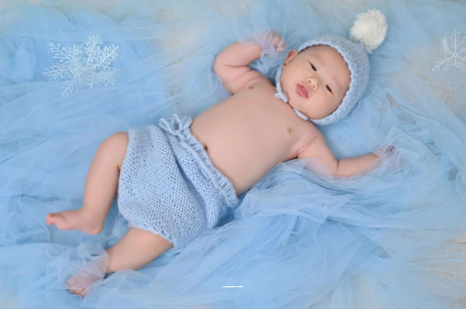 湖北宝宝睡觉摇头